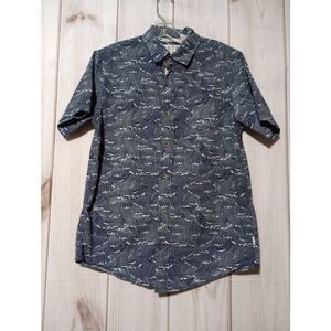 VSTR Shirt Men's Small Navy Waves Short Sleeve Button Front‎
